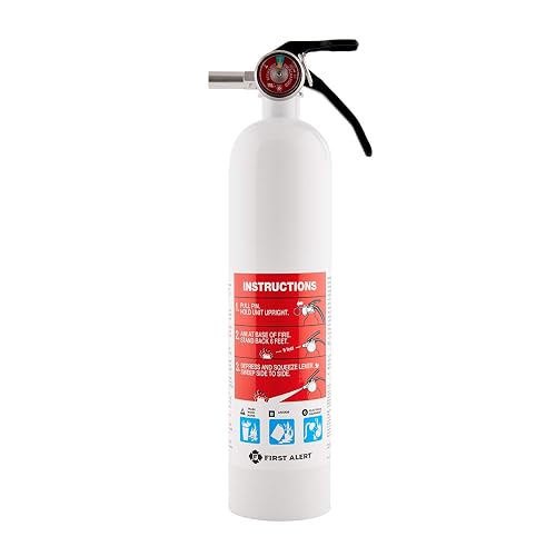 First Alert Fire Extinguisher | Marine Fire Extinguisher, White, FE1A10GR, 1-Pack, 14" | MARINE1 UL RATED 1-A:10-B:C, White 1-Pack