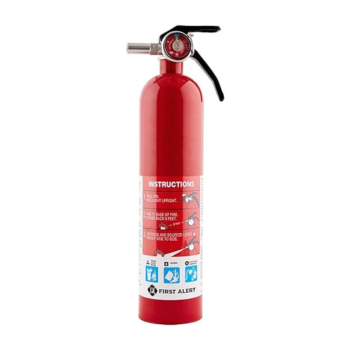 First Alert Fire Extinguisher, Standard Home Use | HOME1, UL RATED 1-A:10-B:C, Red 1-Pack